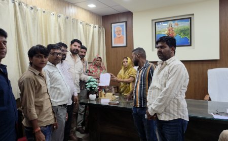 नगरपालिका बोर्ड की बैठक शीघ्र बुलाने की मांग: 10 पार्षदों ने पालिकाध्यक्ष को सौंपा ज्ञापन, 3 प्रमुख जनहित के मुद्दे एजेंडे में शामिल करने का आग्रह