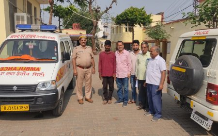 महुवा में इंसानियत की बड़ी मिसाल: पुलिस और 'अपना घर समिति' ने लावारिस बीमार प्रभु जी को भेजा हिंडौन आश्रम