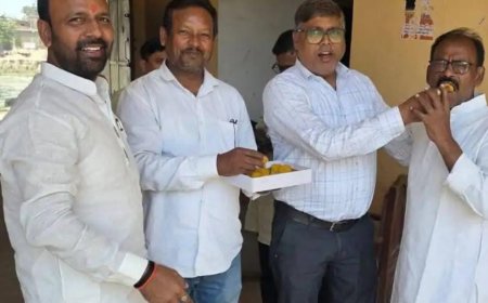 चौरीचौरा में गूंजे जीत के नारे: लगातार चौथी बार MLC बने ध्रुव त्रिपाठी:चौरीचौरा के शिक्षकों और भाजपा कार्यकर्ताओं ने जताई खुशी
