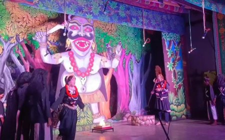 श्री राजर्षि अभय समाज द्वारा नाटक 'महाराजा भर्तृहरि' का भव्य मंचन: बेताल का वध कर प्रजा को दिलाया अभय
