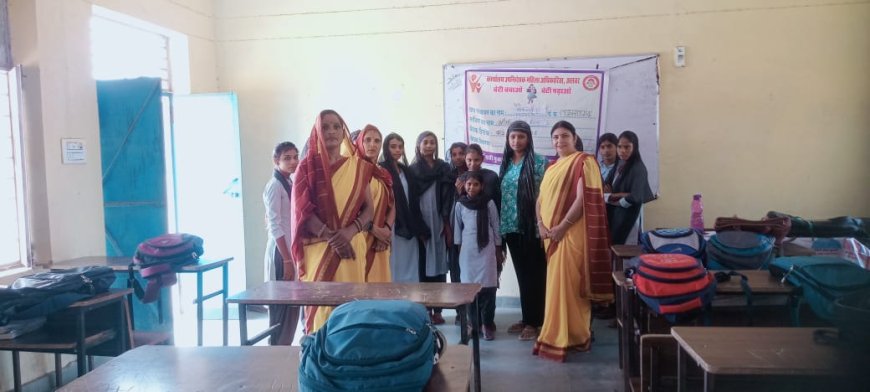 कफनवाड़ा में किशोरी स्वास्थ्य सप्ताह: एनीमिया से बचाव, स्वच्छता और पोषण का मिला पाठ, बालिकाओं को बांटी आयरन की गोलियां