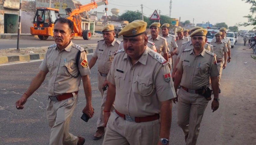 बावड़ी: पंचायती राज चुनाव को लेकर खेड़ापा पुलिस अलर्ट, क्षेत्र के दर्जनों गांवों में निकाला फ्लैग मार्च