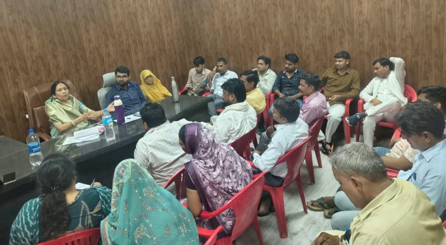 लक्ष्मणगढ़: नगर पालिका बोर्ड की पहली साधारण बैठक में छाया सफाई और रोशनी का मुद्दा, पार्षदों ने जताया आक्रोश