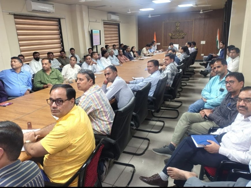 पंचायतीराज चुनाव-2026: खैरथल कलक्ट्रेट में अधिकारियों व कार्मिकों को मिला नाम निर्देशन और EVM कमीशनिंग का प्रशिक्षण