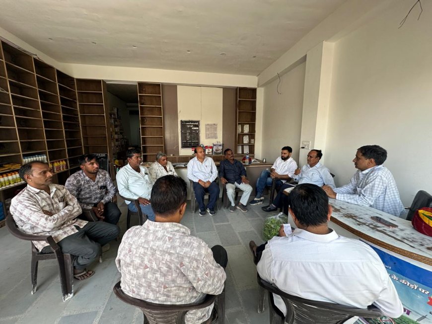 सोयला मार्केट में कृषि अधिकारियों का औचक निरीक्षण: POS मशीन और स्टॉक रजिस्टर की हुई गहन जांच, दिशा-निर्देश जारी