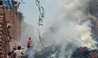 अज्ञात कारणों से ईंधन  में लगी भीषण आग