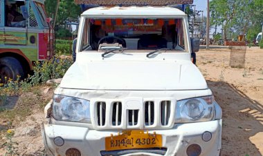 पुलिस ने नाकाबंदी के दौरान 19 गोवंश को मुक्त कराकर 3 पिकअप गाड़ी सहित 9 गौतस्कर गिरफ्तार