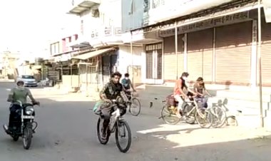 1100 किलोमीटर साइकिल चलाकर युवक गोविन्दगढ़ पहुचे 4 युवा