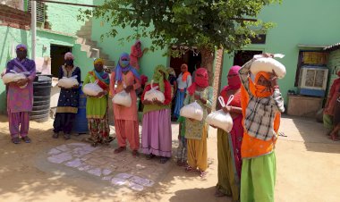 स्पेक्ट्रा संस्था ने जन जागरूकता के साथ किया मास्क, सेनेटाइज़र, एवं खाद्य सामग्री का वितरण