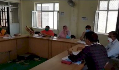 रामगढ़ विधायक साफिया जुबेर खान ने प्रशासनिक अधिकारियों की ली बैठक,  समस्याओं और उनके निदानो पर किया विचार-विमर्श