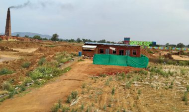 अज्ञात चोरों ने दरवाजे की कुंडी तोड़कर ढाबे से लाखों का सामान उड़ाया