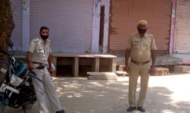 कस्बा  कुम्हेर एवं नगर पालिका क्षेत्र की संपूर्ण सीमा मे  जीरो मोबिलिटी निषेधाज्ञा लागू