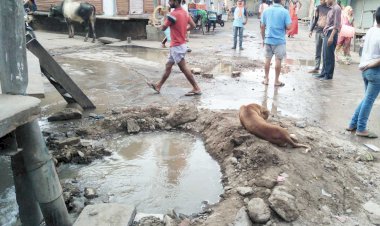 भूमिगत पाईप लाइन टूटने से पेयजल व्यवस्था ठप्प