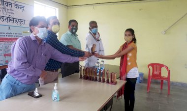 रंगोली प्रतियोगिता कर दी कोरोना से बचाव की जानकारियां