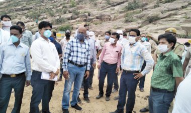 जिला कलैक्टर ने किया विवादास्पद स्थल का निरीक्षण