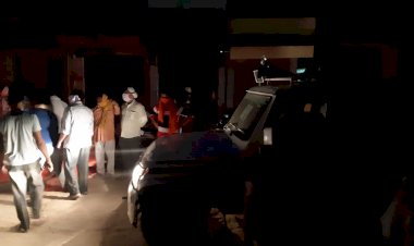 नगर पालिका के अधिशासी अधिकारी के नेतृत्व में निर्धारित समय के बाद भी खुल रही दुकानों पर की कार्रवाई