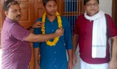 हर्षित ने 97 प्रतिशत अंक प्राप्त कर किया डीग का नाम रोशन