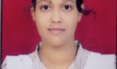 आयुषी ने 12 वी कॉमर्स की परीक्षा में 93.80 अंक प्राप्त कर क्षेत्र का नाम किया रोशन