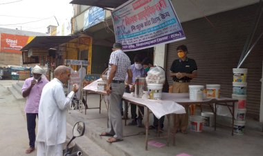 शरीर मे प्रतिरोधक क्षमता बढ़ाने के लिए निःशुल्क आयुर्वेदिक आरोग्य काढ़ा पिलाया गया