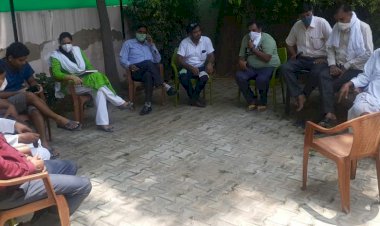 बहरोड़ उपखंड के समस्त व्यापारीयों एवं प्रशासन की  बैठक में बाजार  खुलने व बन्द होने का समय हुआ निर्धारित