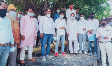 कॉंग्रेस के राष्ट्रिय सचिव एवं पूर्व विधायक रामगढ़  जुबेर खान  का मनाया जन्मदिन