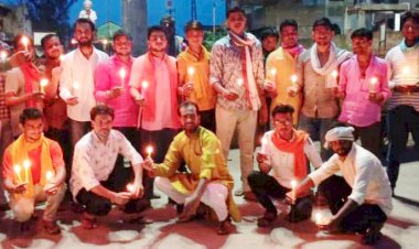 नगर मे  भगवान श्री राम मंदिर शिलान्यास के अवसर पर 2100 घी के दीपको से की गई सजावट