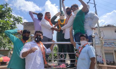 नेताजी सुभाषचंद्रबोस को किया याद