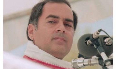 कांग्रेसजनों ने भावभीना स्मरण कर पूर्व प्रधानमंत्री स्व.राजीव गांधी की जयंती मनाई