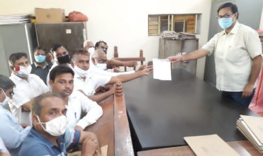 राजस्व अपील प्राधिकारी न्यायालय खोले जाने की मांग