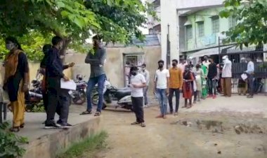 डीएलएड परीक्षार्थियों को  कोरोना जांच के बाद   शाला में दिया प्रवेश