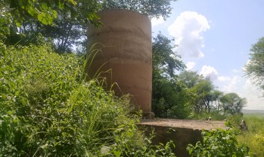 पेयजल टंकी में पेयजल आपूर्ति न होने से ग्रामीण परेशान