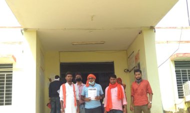 गौ संरक्षण एवं संवर्धन अधिनियम 2016 में किए गए संशोधन को निरस्त करने को लेकर मुख्यमंत्री के नाम उपखंड अधिकारी  को दिया ज्ञापन