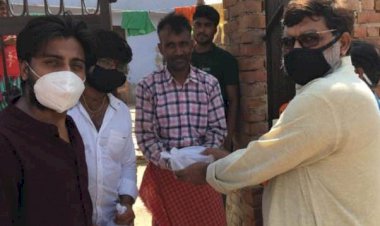 प्रधानमंत्री मोदी के जन्मदिन पर भाजपा कार्यकर्ताओं ने बांटे फल ओर लगाए पौधे