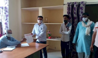 किसान संघ शाखा गोविंदगढ़ ने तहसीलदार सुरेश शर्मा  को मुख्यमंत्री के नाम सौंपा ज्ञापन