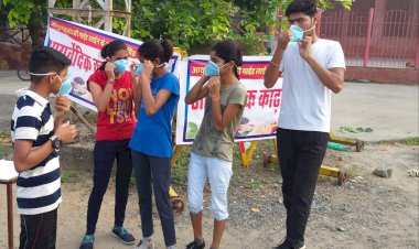 रोको और टोको  अभियान के अन्तर्गत सुमंगल सेवा संस्थान ने बाटें 126 नि:शुल्क मास्क