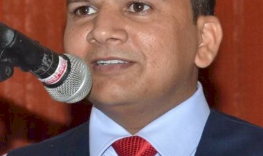 खैरथल के कथित डॉक्टर रिंकू मेहता के क्लीनिक पर छापा पुलिस थाने में मामला दर्ज