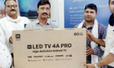 भामाशाह ने स्कूल के लिए सामान दिया दान