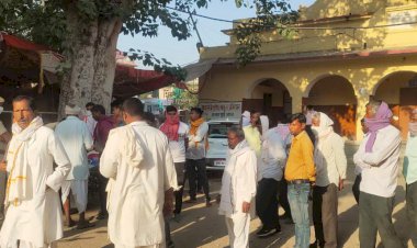 चुनाव प्रचार में गए युवकों की खान में गिरने से मौत