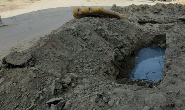 दूर संचार कम्पनीयों ने खोदी सडकें, नागरिकों के लिए बनी मुसीबत, नगरपालिका बनी अनजान