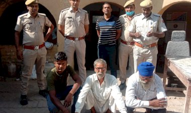 गोविंदगढ पुलिस ने 13 लीटर अवैध देशी हथकड शराब सहित 3 मुल्जिम किए गिरफ्तार