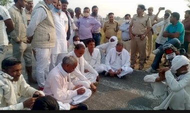 गुर्जर आरक्षण की मांग को लेकर अलवर- भरतपुर रोड किया  जाम