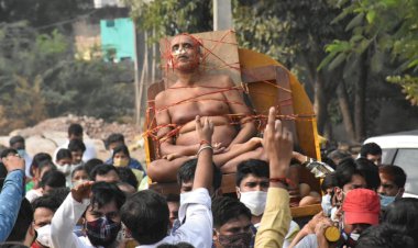 जैन संत आचार्य 108 श्री ज्ञानसागर महाराज की देह पंचतत्व हुई विलिन, अंतिम दर्शन के लिए उमडा जनसैलाब, नमन आंखाे से दी विदाई