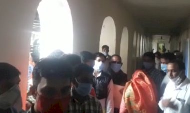 कस्बे में नगरपालिका चुनावों की हलचल हुई तेज