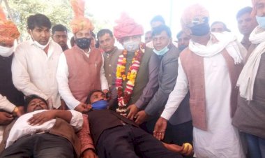 अलवर जिले में श्रम मंत्री टीका राम जूली के जन्मदिन के उपलक्ष्य में 3दिन लगेंगे रक्तदान शिविर