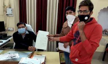 रीट भर्ती परीक्षा मे एल1 मे एल2 के अभ्यर्थियों को शामिल ना कराने को लेकर शिक्षा मंत्री के नाम सौपा ज्ञापन