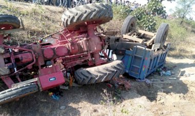 राजस्थान के मीरावता से 25 से अधिक मजदूरों को ले जा रही ट्रैक्टर ट्राॅली MP के सुखेड़ा के समीप पलटी 3 की मौत 12 घायल