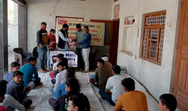 नेहरू युवा केन्द्र भरतपुर के तत्वधान में युवा मंडल विकास कार्यक्रम का हुआ  शुभारंभ