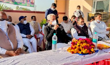 किसान अन्नदाता देश की पहचान -उद्योग मंत्री परसादी लाल मीणा