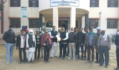 नावली मालाखेडा में नर बली मामले में मुख्यमंत्री के नाम ज्ञापन सौंपा