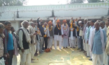 आदर्श जाट महासभा अलवर की कार्यकारिणी का कठूमर के शेखपुरा में हुआ स्वागत सम्मान ,ग्रामीणो ने बधाई